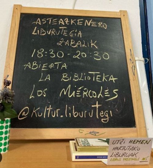 LIBURUTEGIA